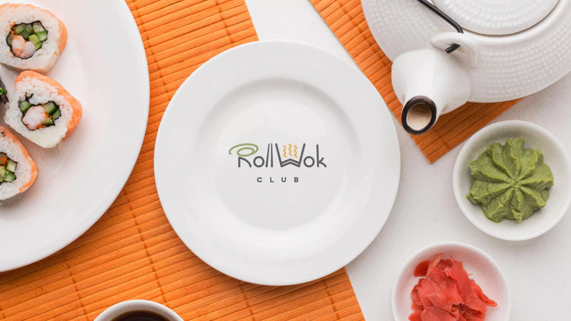 Разработка логотипа и фирменного стиля в Камышине для суши-бара «Roll Wok Club» Разработка логотипа и фирменного стиля в Камышине для суши-бара «Roll Wok Club»